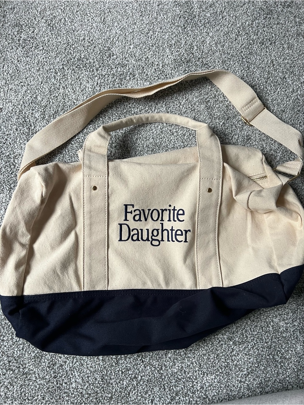 NWOT Favorite Daughter Canvas Weekender Tote - Cream & Navy